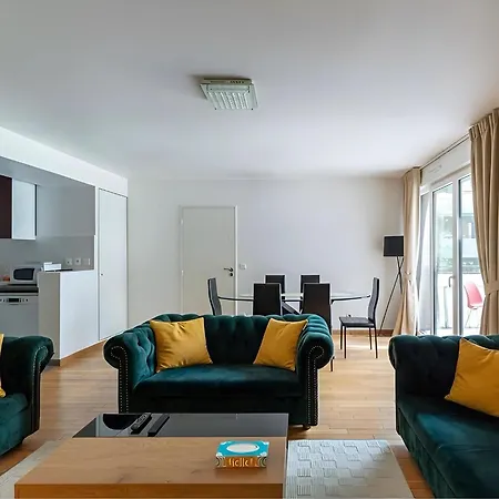 Eiffel Tower - Spacious 4br - Sleeps 8 Διαμέρισμα Παρίσι