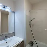Spacious 4br - Sleeps 8 - Eiffel Tower Paris
